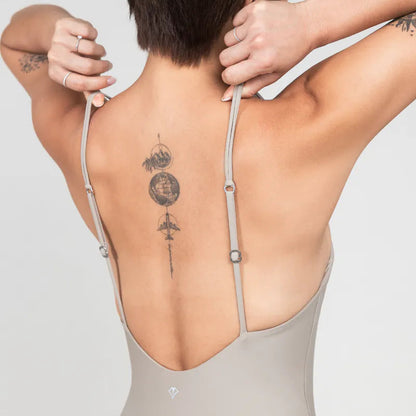 平口極細雙帶 露背連身泳裝